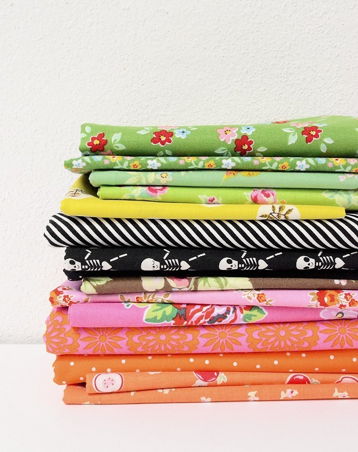  Creepy Critters Halloween Quilt - Bat Quilt Block