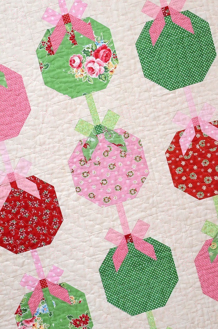 Glorious Christmas Quilt Pattern by Nadra Ridgeway of ellis & higgs