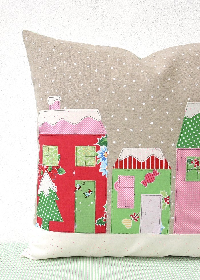 Christmas Applique Templates / Weihnchts Applikationsvoprlagen by Nadra Ridgeway of ellis & higgs