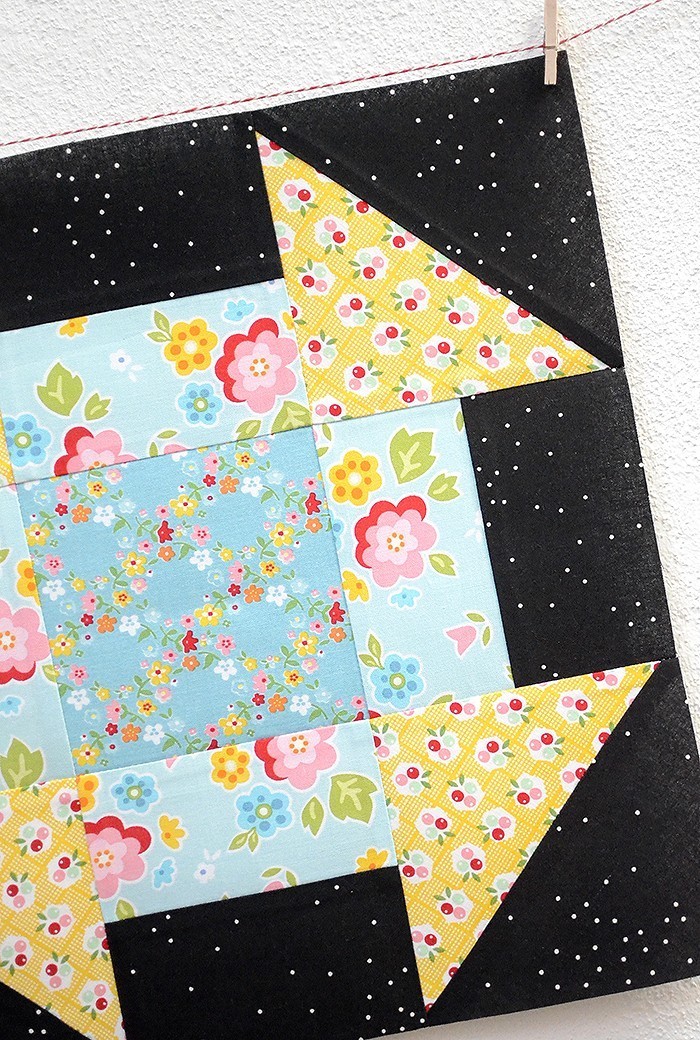 6 Koepfe 12 Bloecke Februar Block Churn Dash - Nadra Ridgeway von ellisandhiggs