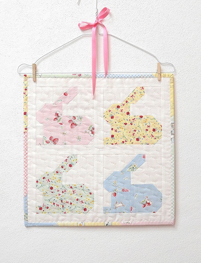Hippity Hoppity Mini Quilt Pattern by Nadra Ridgeway of ellis & higgs