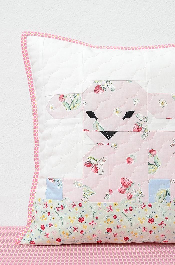 Little Lambkin Quilted Pillow Pattern by Nadra Ridgeway of ellis & higgs 