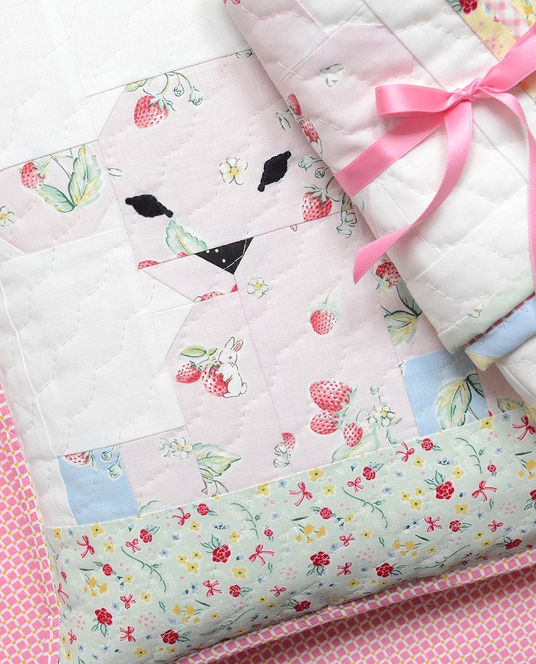 Little Lambkin Quilted Pillow Pattern by Nadra Ridgeway of ellis & higgs 