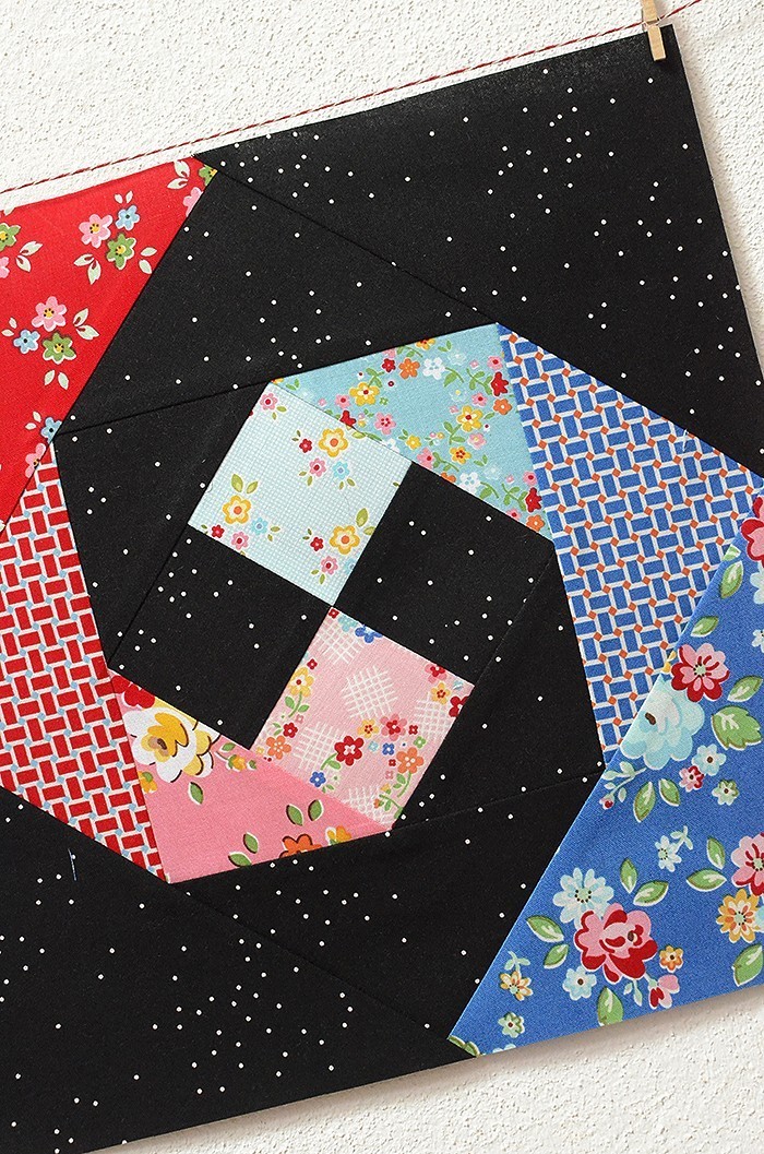 6 Köpfe 12 Blöcke Juli Block Pineapple - Nadra Ridgeway von ellisandhiggs