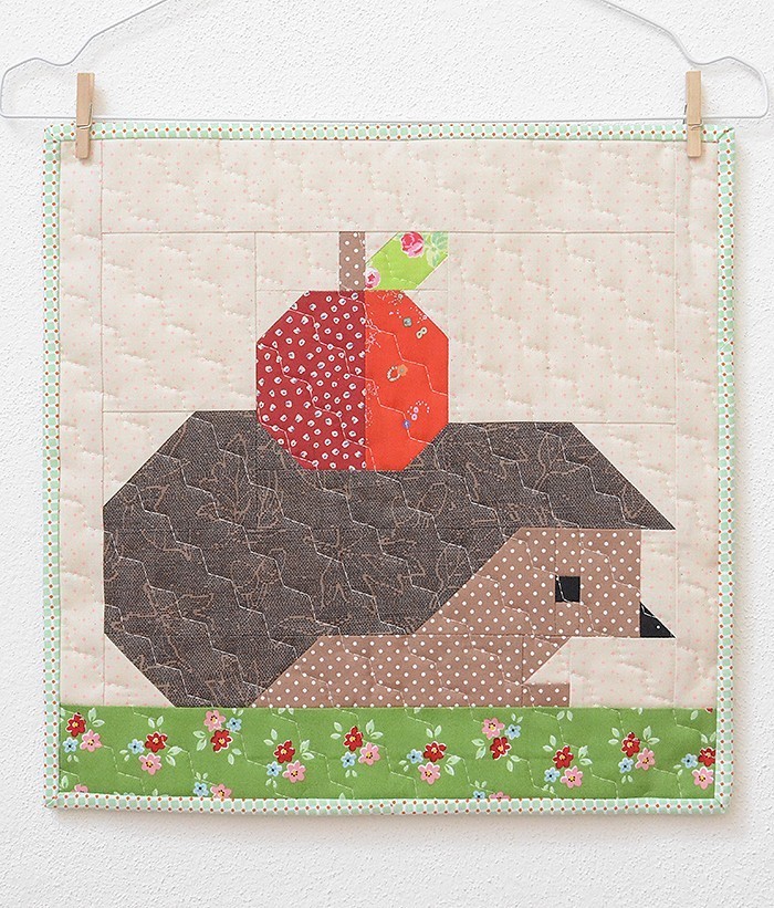 Hedgehog Mini Quilt Pattern by Nadra Ridgeway of ellis & higgs