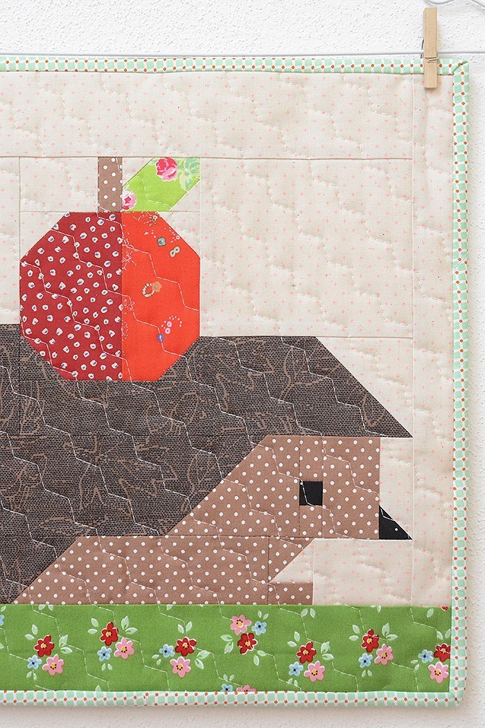 Hedgehog Mini Quilt Pattern by Nadra Ridgeway of ellis & higgs
