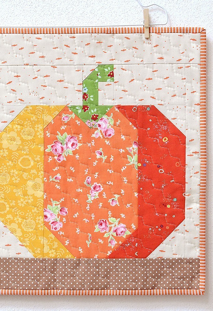 Pumpkin Patch Mini Quilt Pattern by Nadra Ridgeway of ellis & higgs