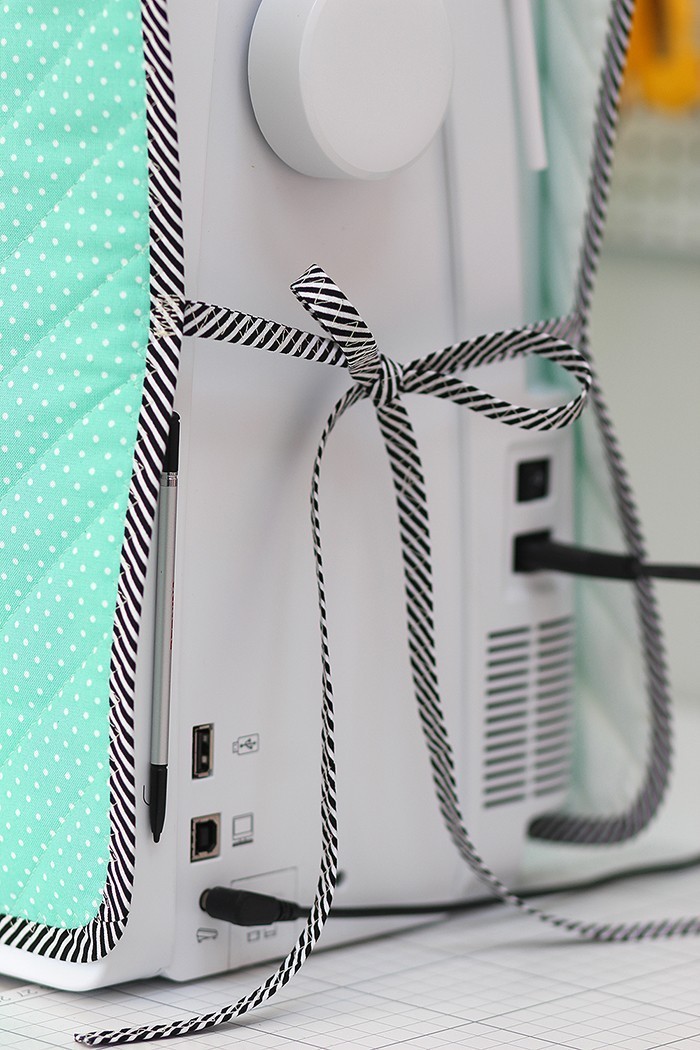 Nähmaschinenhülle für die Bernina 700er Serie