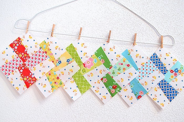 6 Koepfe 12 Bloecke - April von Nadra Ridgeway von ellis & higgs