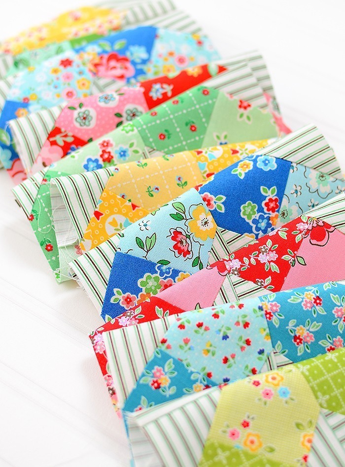 6 Koepfe 12 Bloecke August Life Saver Quilt Block Tutorial von Nadra Ridgeway, ellis & higgs
