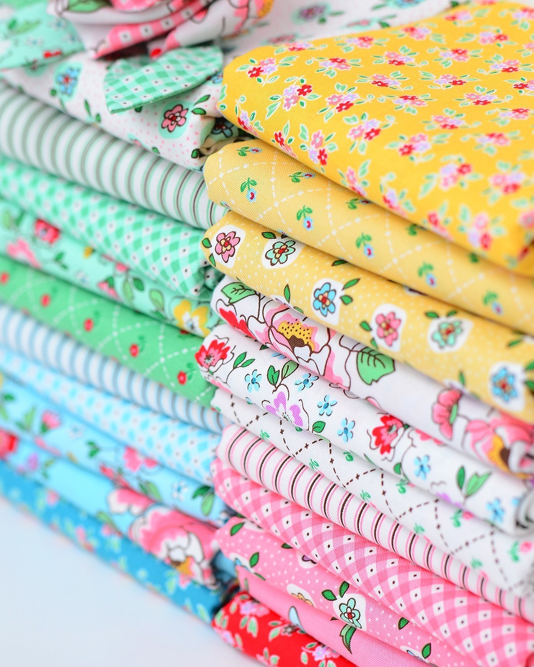 Mon Beau Jardin Blog Tour - Unicorn Dreams Pillow by Jemima Flendt of Tied with a Ribbon