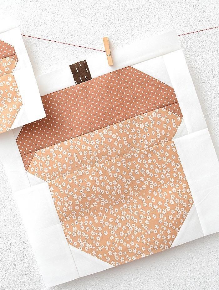 Acorn Quilt Block Pattern by Nadra Ridgeway of ellis & higgs