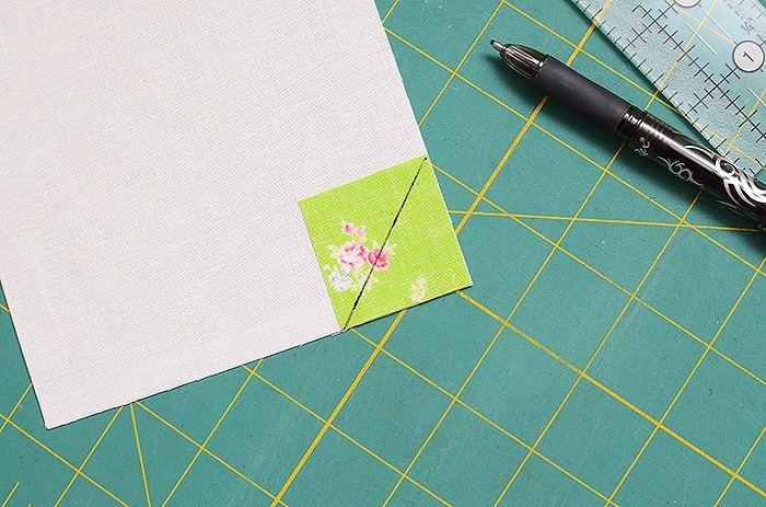 Easy Corner Triangle Trick