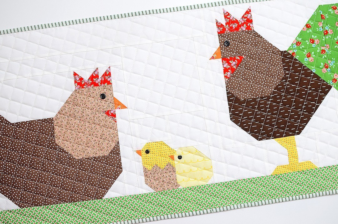 Chicken Family Easter Quilt Table Runner Tutorial