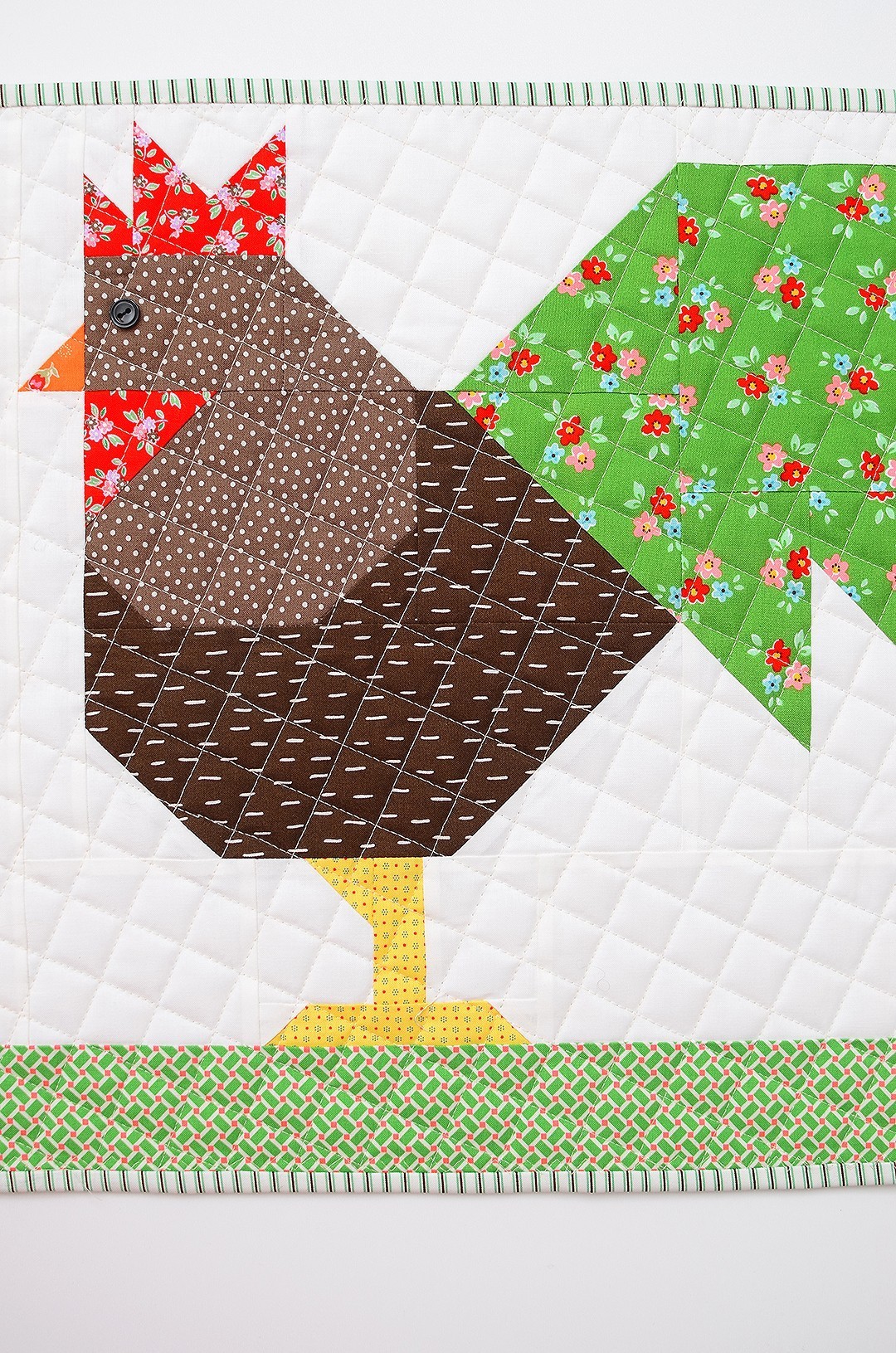 Chicken Family Easter Quilt Table Runner Tutorial