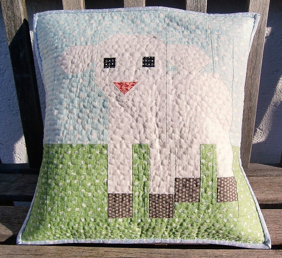 Little Lamb Quilt Block - Easter Quilt Pattern