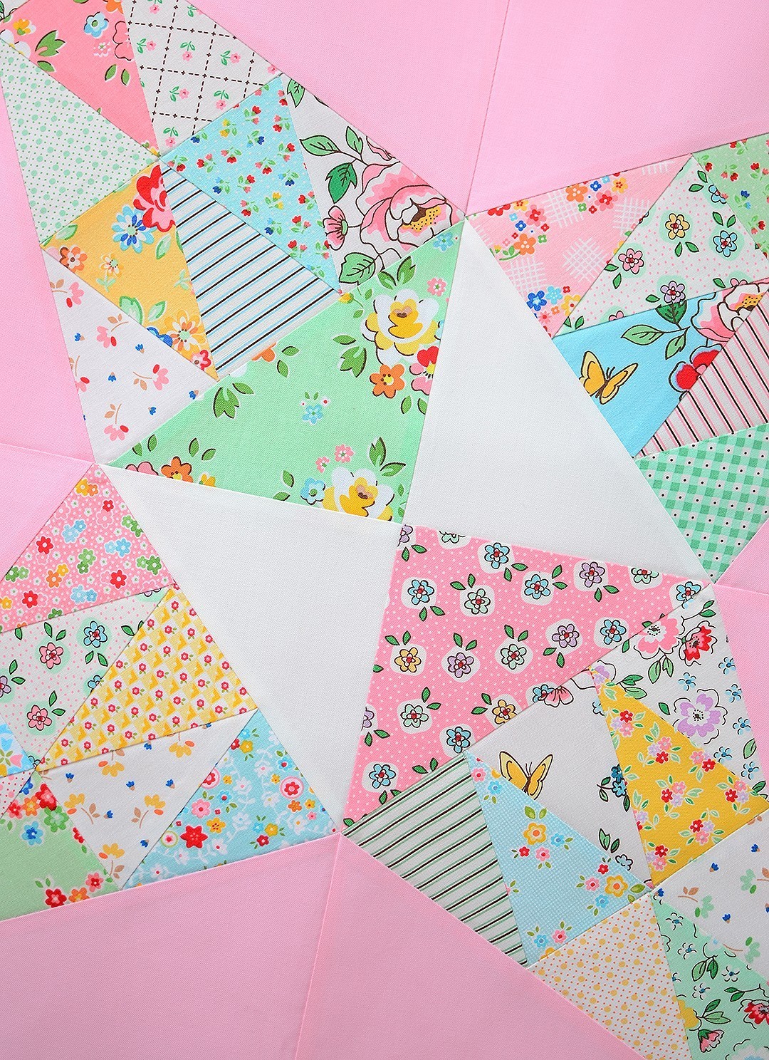 6 Köpfe 12 Blöcke 2019 - Priscilla Quilt Block