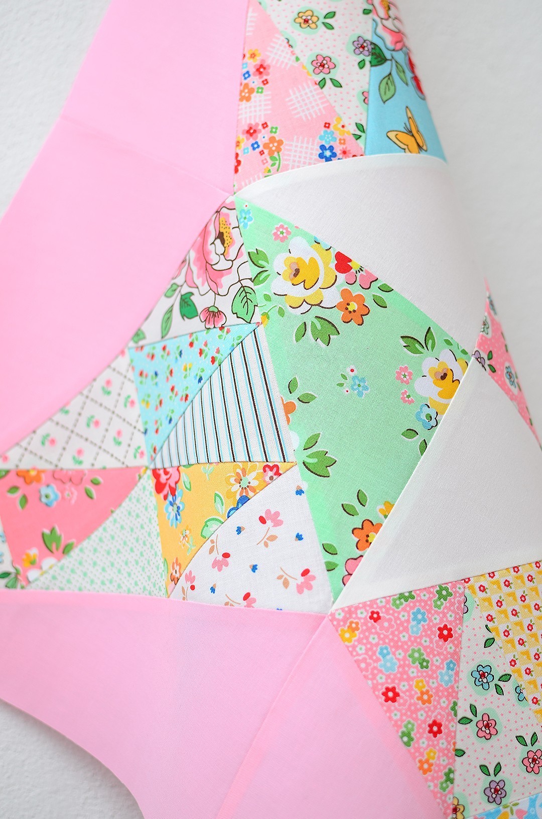 6 Köpfe 12 Blöcke 2019 - Priscilla Quilt Block