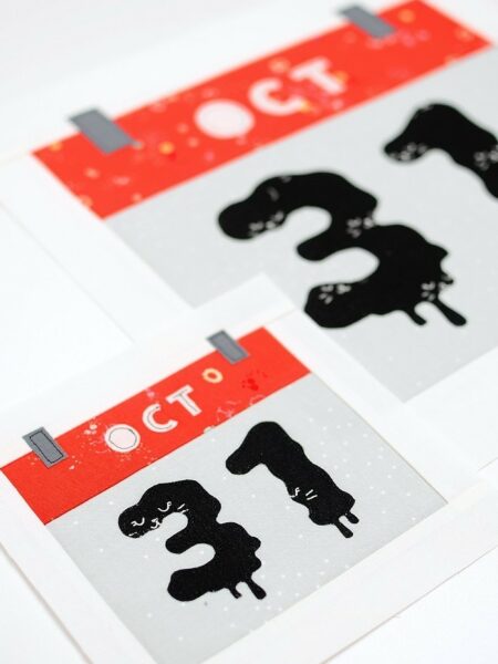 Calendar quilt block in two sizes