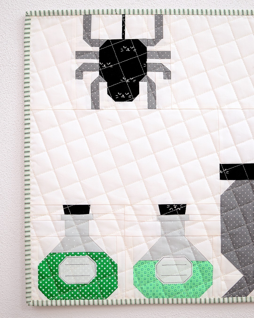 Witch's Kitchen Table Topper