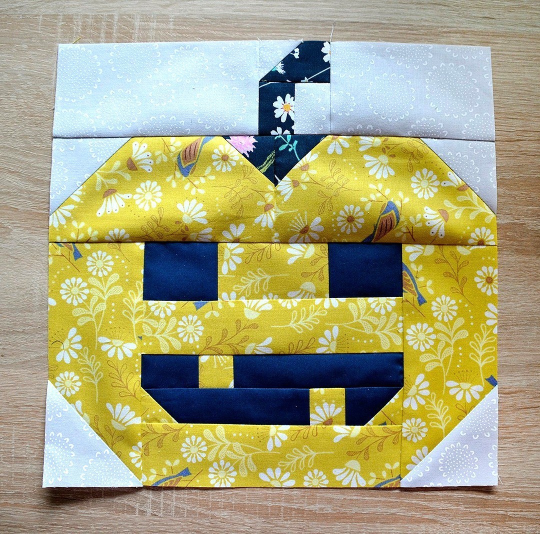 Pumpkin quilt block