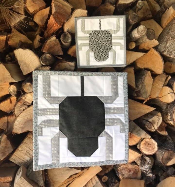 Spider mini quilt