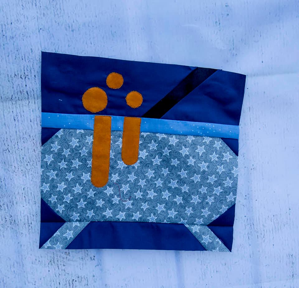 Witch Kettle quilt block