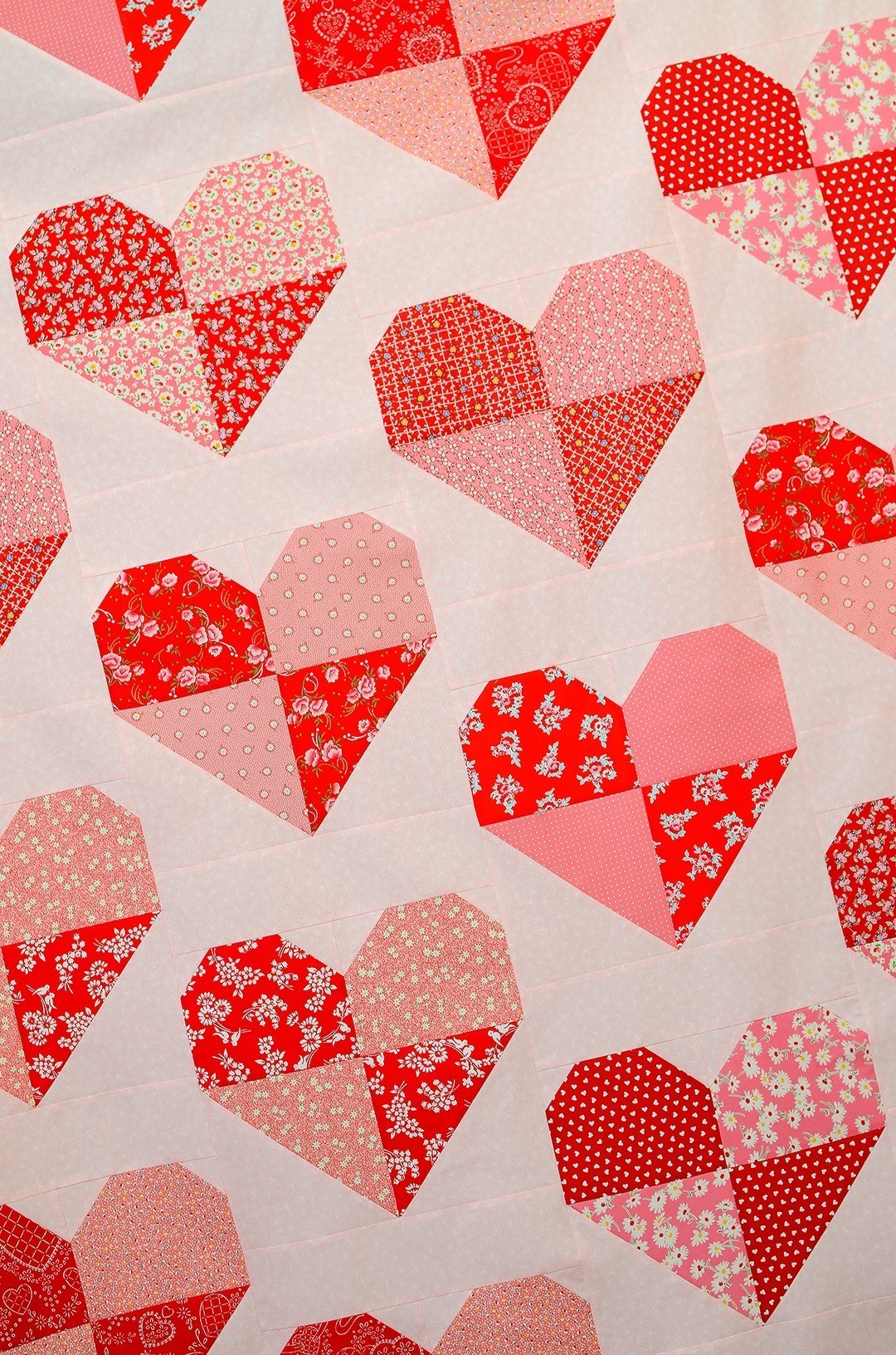 Harlequin Hearts Quilt - Heart Quilt Pattern