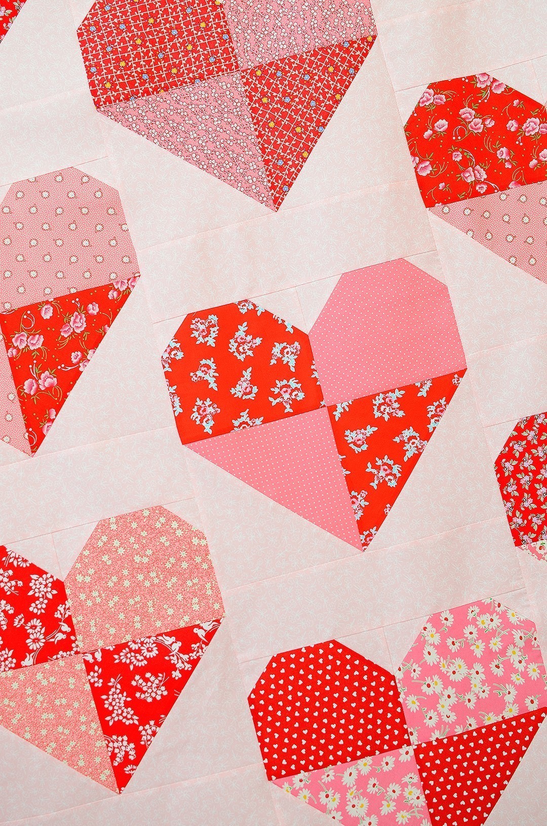 Harlequin Hearts Quilt - Heart Quilt Pattern