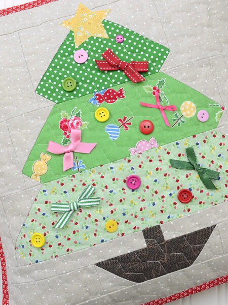 Christmas quilt pattern - Christmas Tree pillow pattern
