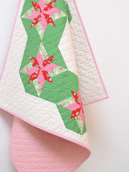 Christmas quilt pattern - Christmas Wreath quilt pattern