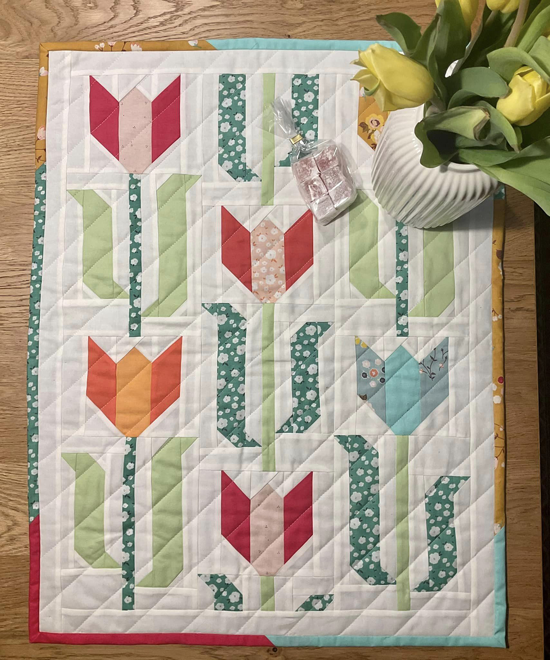 Tulip Quilt - an easy quilt pattern by Nadra Ridgeway of ellis & higgs