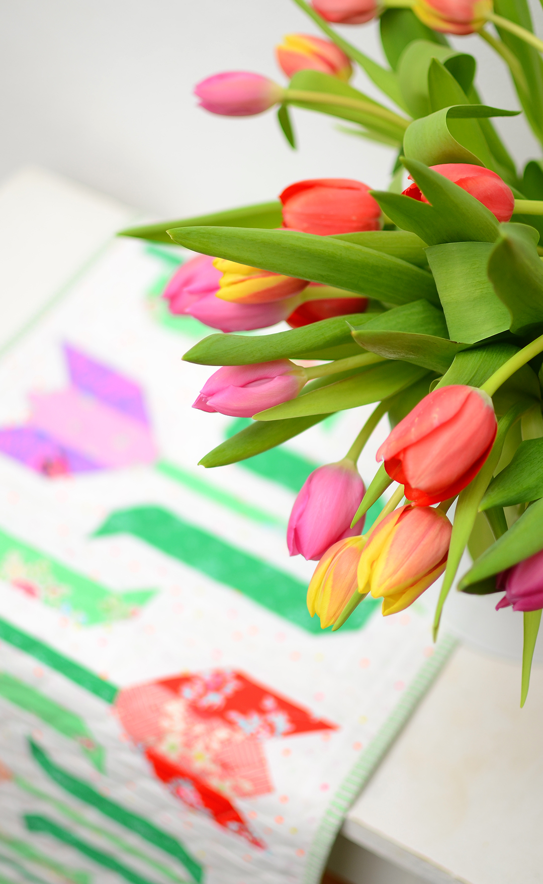 Tulip Table Runner - an easy quilt pattern by Nadra Ridgeway of ellis & higgs