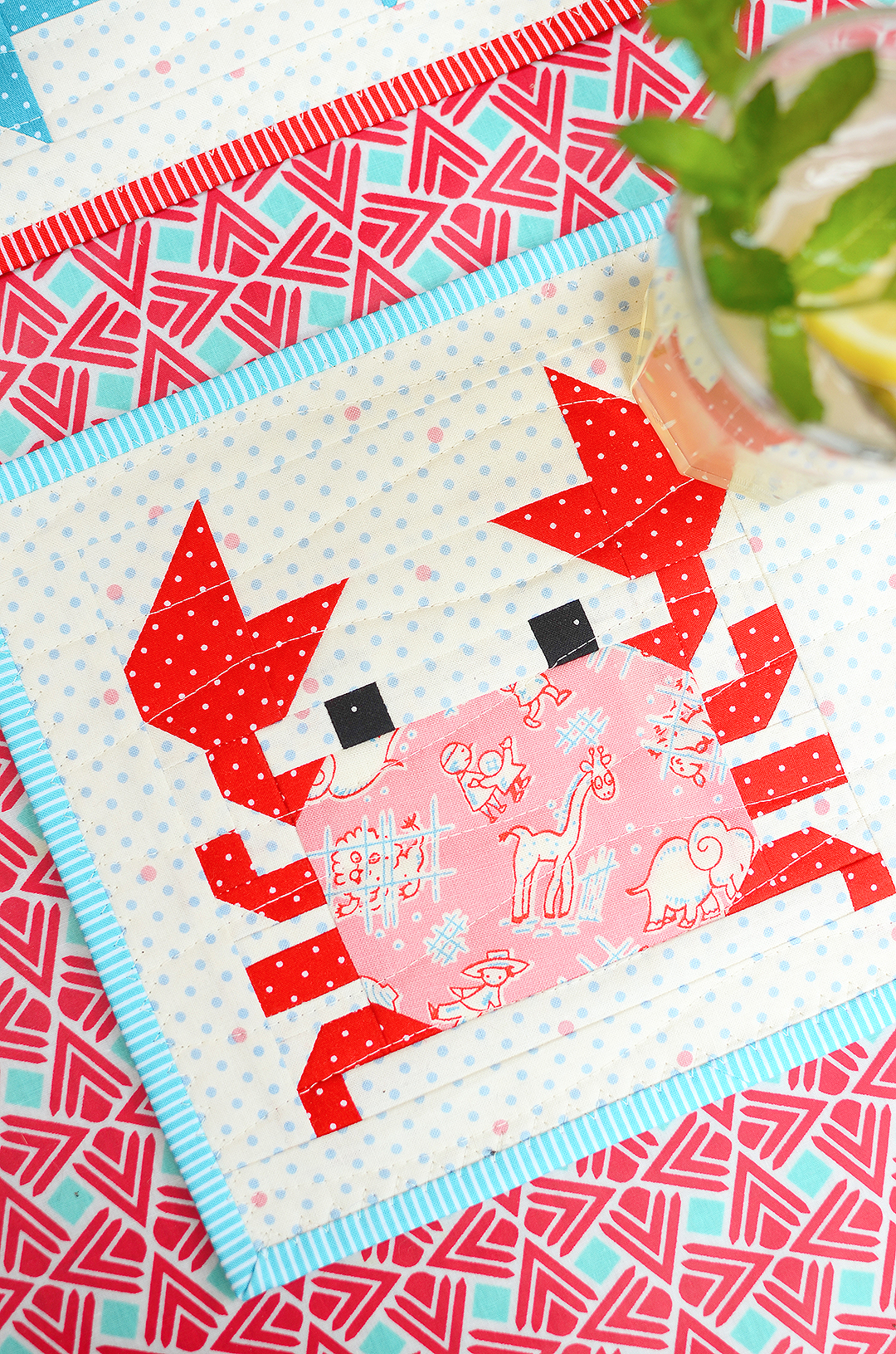 Quilted Crab Mug Rug - an easy quilt pattern by Nadra Ridgeway of ellis & higgs